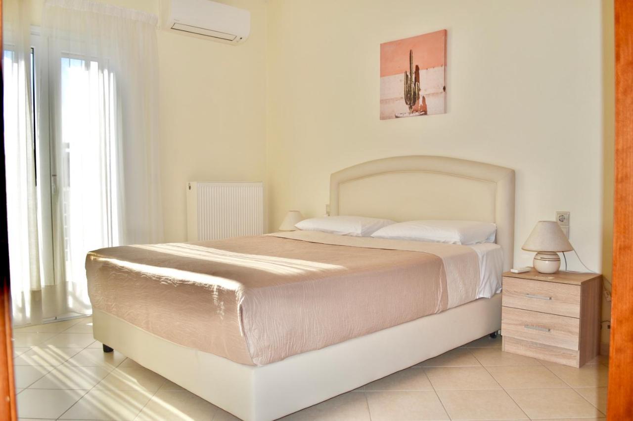 Giorgos Large Size Apartments -Family Friendly With Free Parking And Yard Views Héraklion Extérieur photo